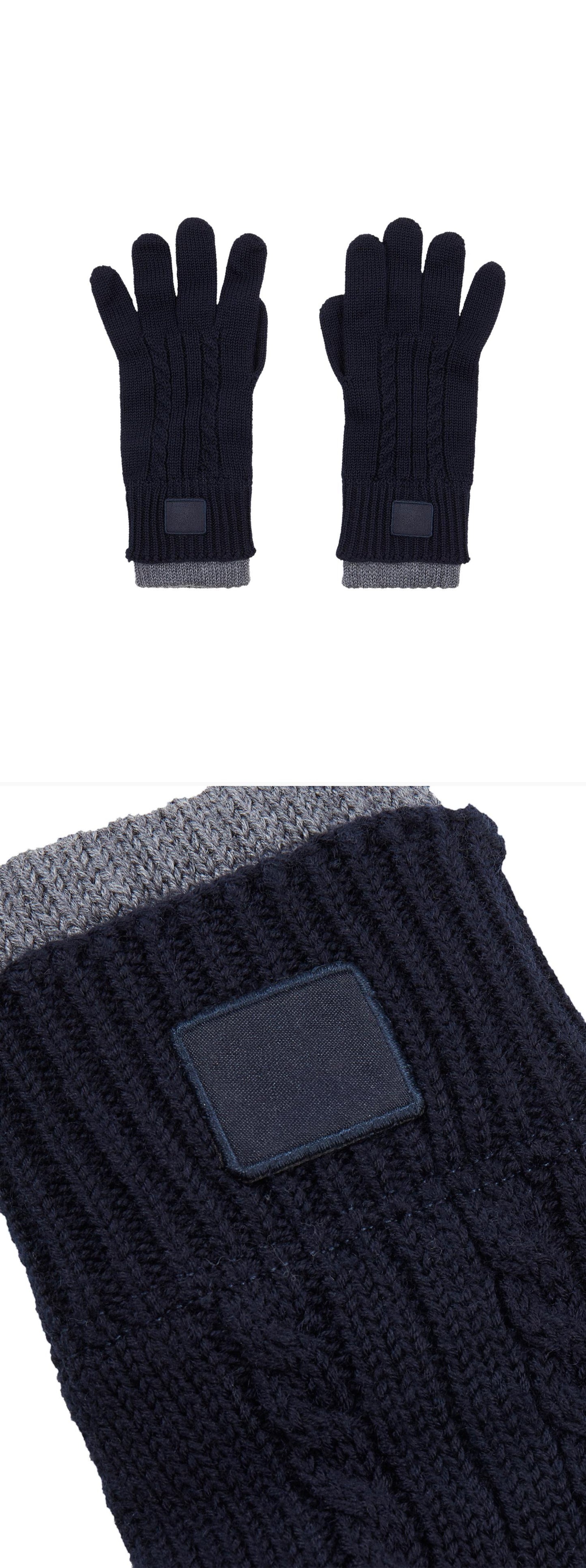 BLUE_GLOVES - Acc - 2 x Shots - Outer + Detail