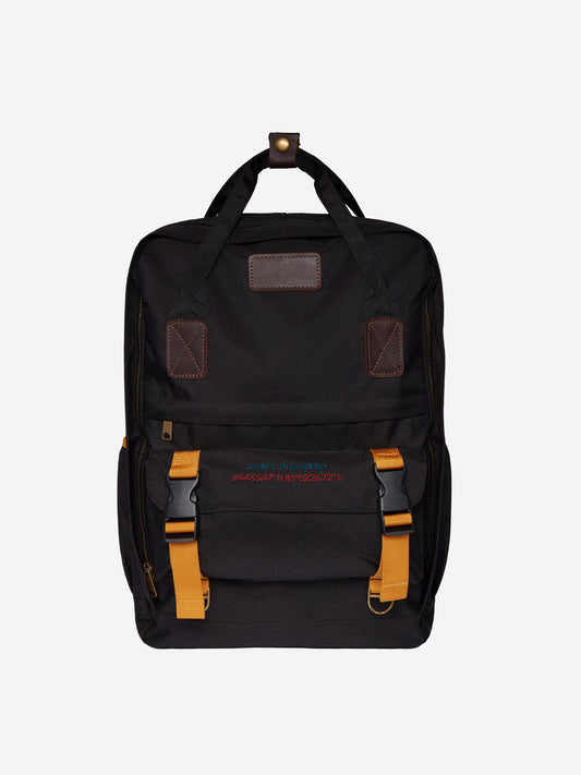 BLACK_BACKPACK - Acc - 1 x Shots - Front